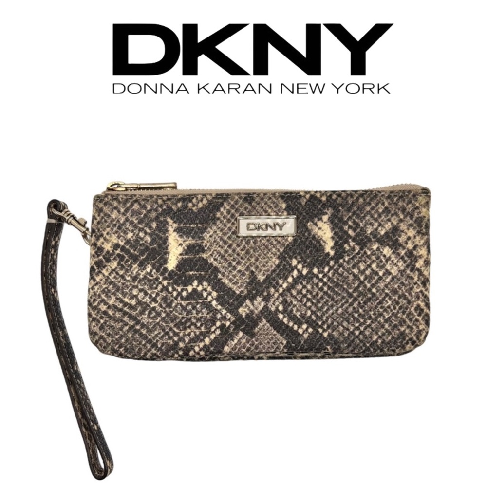 DKNY Large Leather Wristlet
Wallet Black and Cream Snake Print